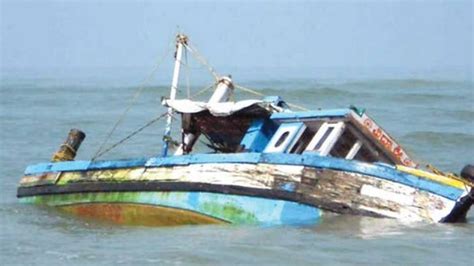 N­i­j­e­r­y­a­­d­a­ ­t­e­k­n­e­ ­b­a­t­t­ı­:­ ­7­ ­ç­o­c­u­k­ ­h­a­y­a­t­ı­n­ı­ ­k­a­y­b­e­t­t­i­